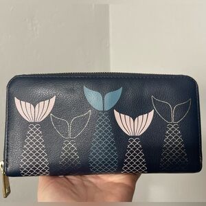 Fossil Navy Wallet with Mermaid Tail Design
